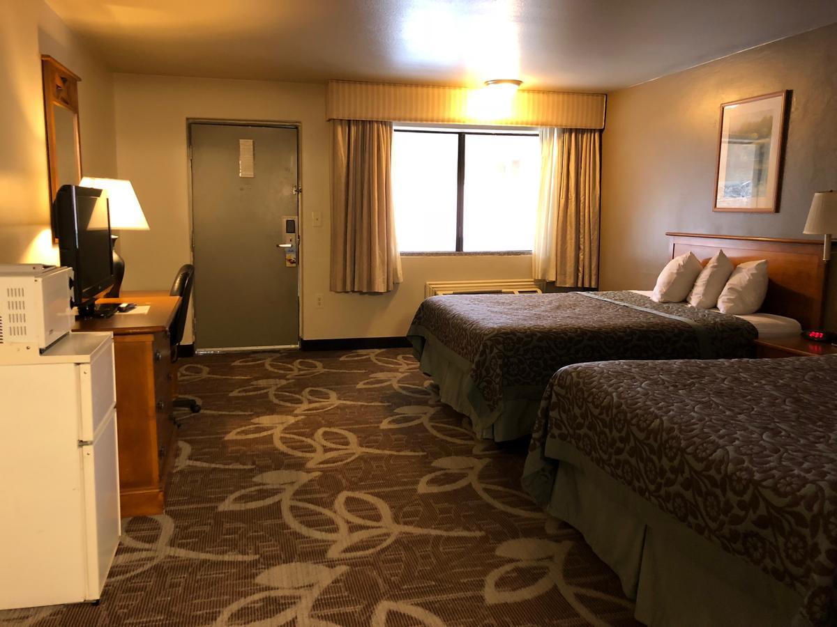 Days Inn By Wyndham Provo Eksteriør billede