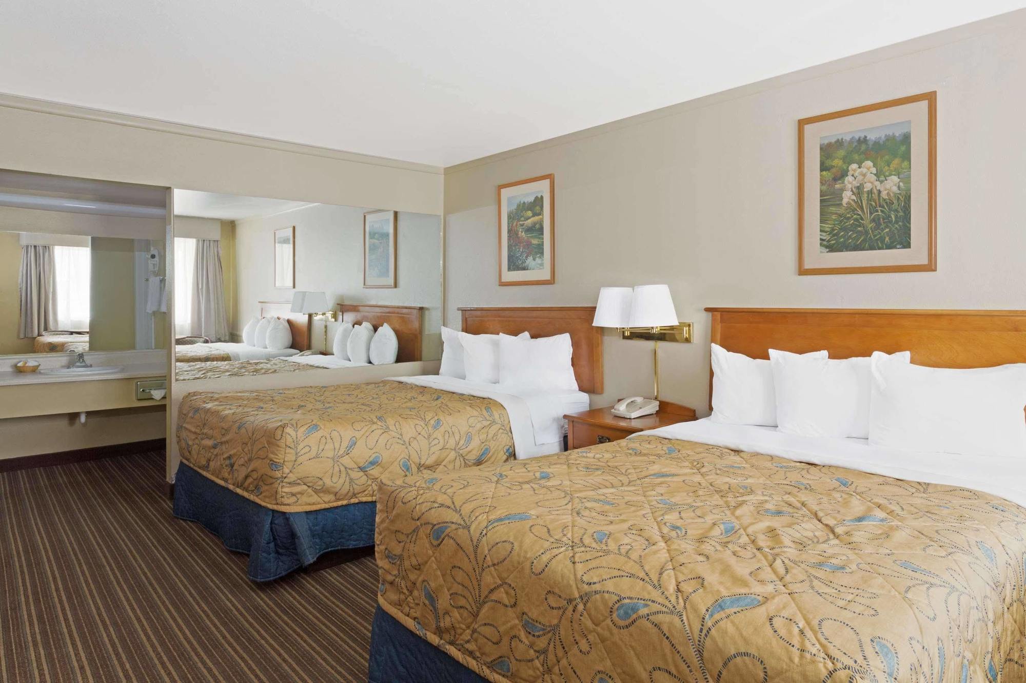 Days Inn By Wyndham Provo Eksteriør billede