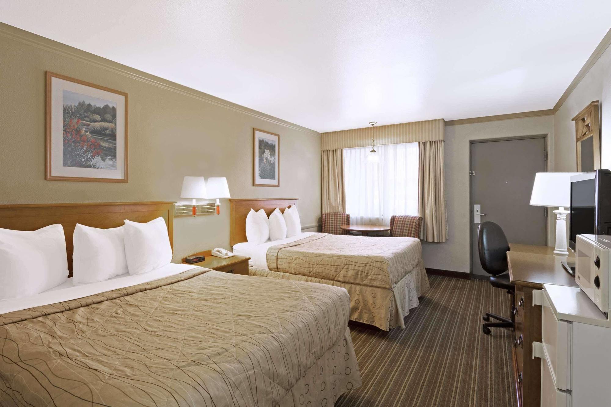 Days Inn By Wyndham Provo Eksteriør billede